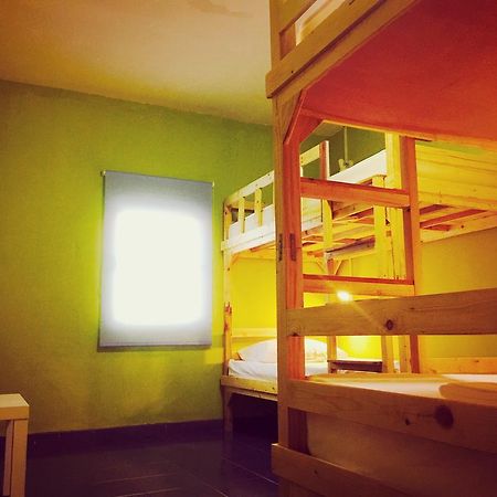 Tree Hostel Бангкок Екстер'єр фото