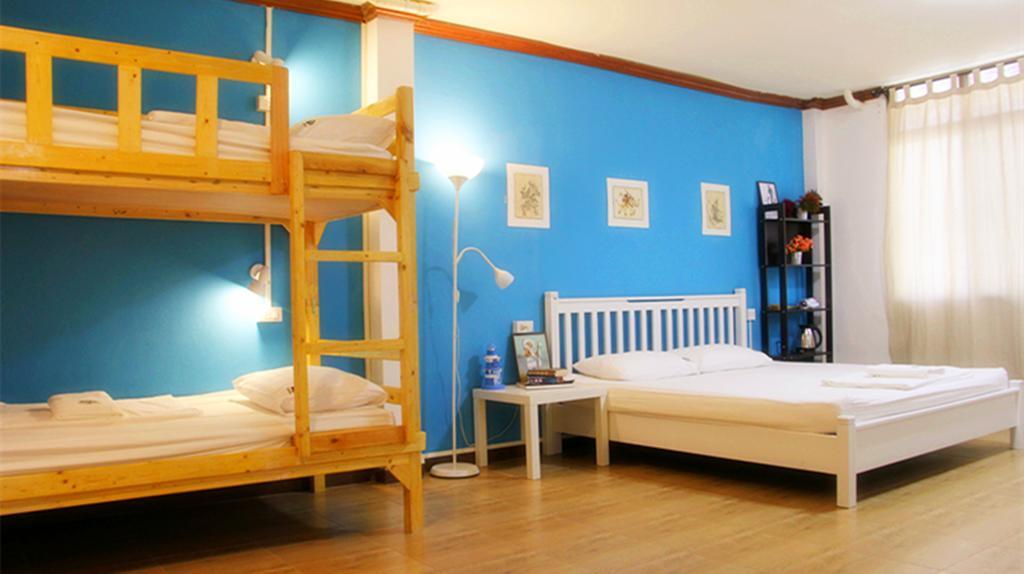 Tree Hostel Бангкок Екстер'єр фото