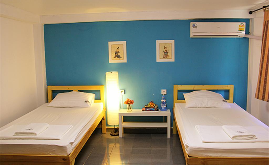 Tree Hostel Бангкок Екстер'єр фото