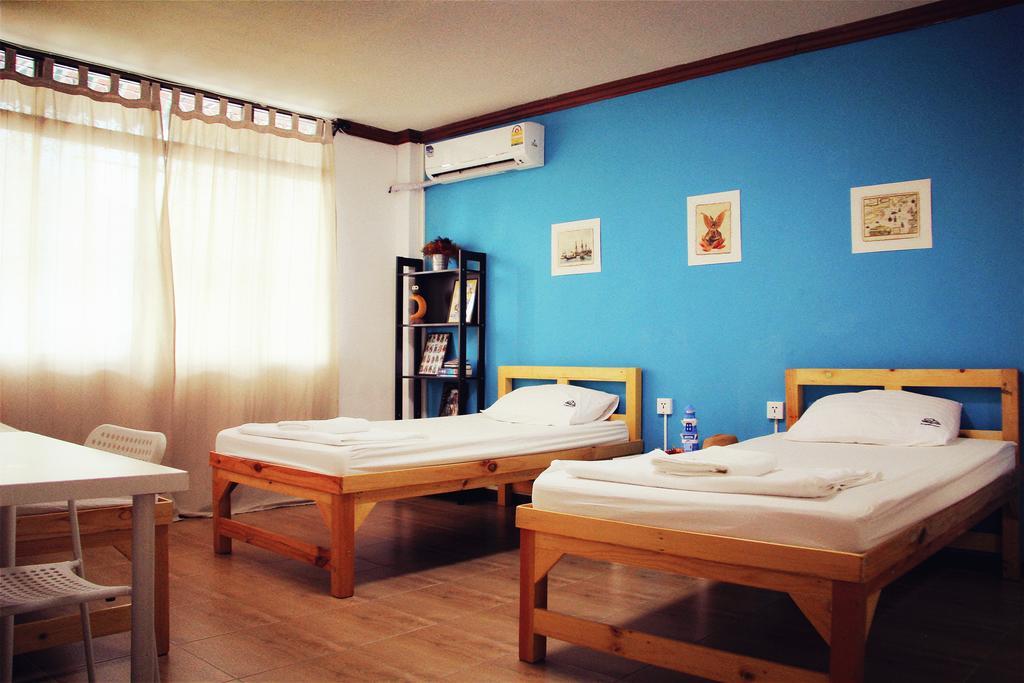 Tree Hostel Бангкок Екстер'єр фото