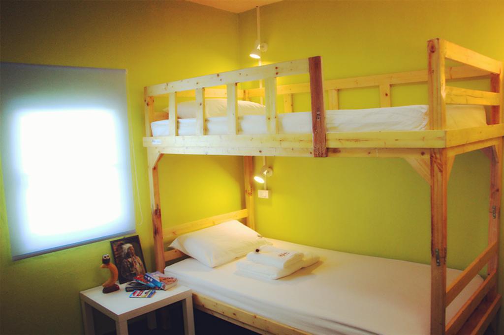 Tree Hostel Бангкок Екстер'єр фото