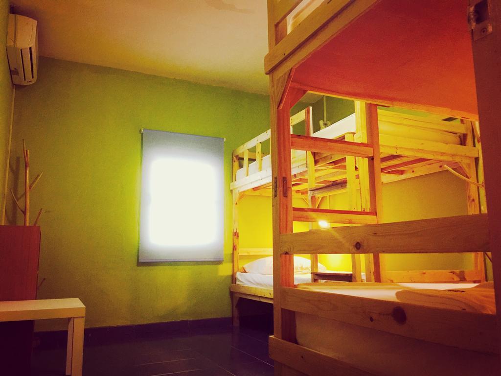 Tree Hostel Бангкок Екстер'єр фото